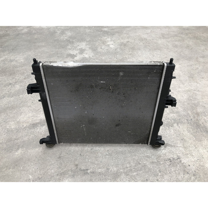 Radiador Original Para Camaro 2016 Al 2020 Motor 3.6