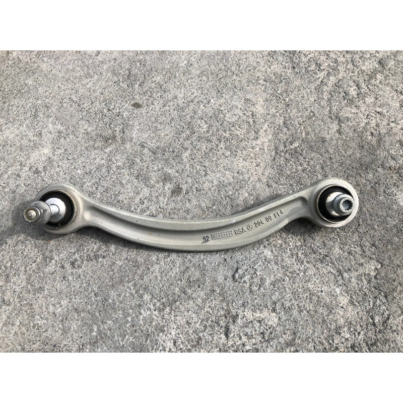 Tirante Derecho Trasero Para Mercedes Benz C300 2015, 2016, 2017, 2018 (motor 2.0 Litros) Original
