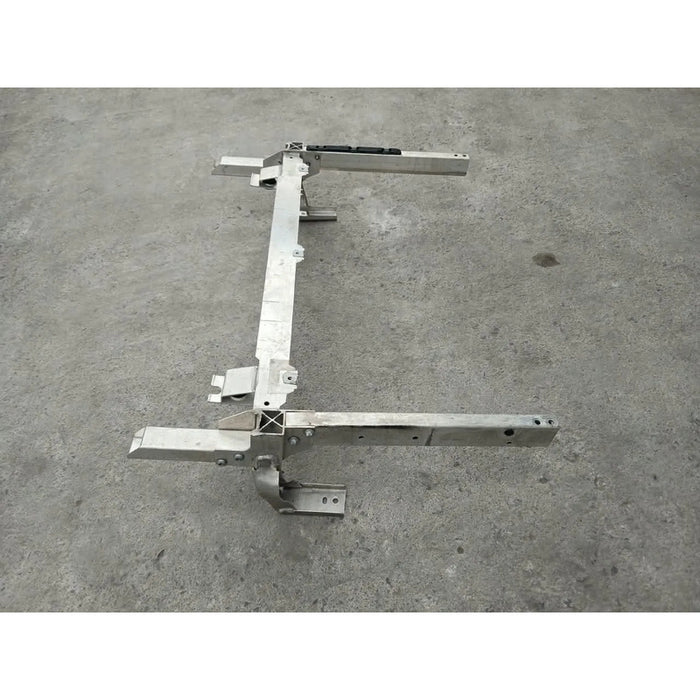 Soporte Radiador Mercedes Benz Cla250 2014 - 2018 2.0