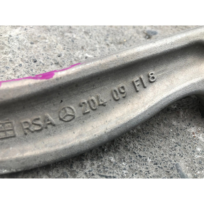 Tirante Trasero Derecho Superior Para Mercedes Benz C300 2015, 2016, 2017, 2018, 2019, 2020, 2021, 2022, 2023, 2024, 2025 (motor 2.0 Litros) Original