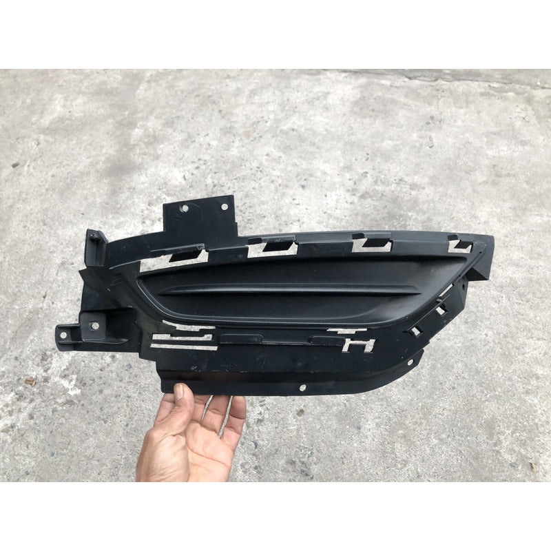 Parrilla Inferior Derecha Para Ford Focus 2015, 2016, 2017, 2018 Mate