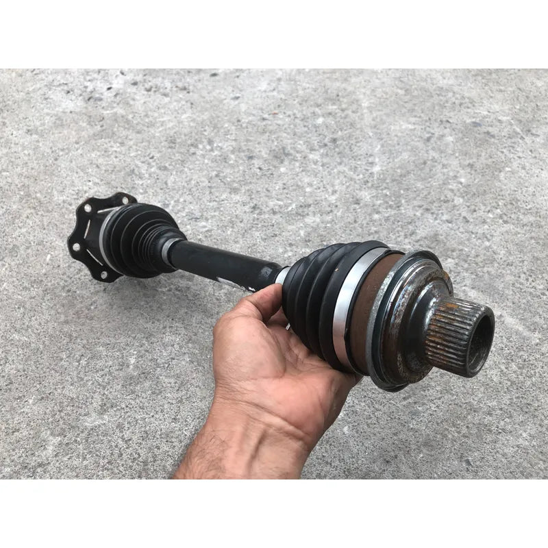 Junta Homocinetica Delantera Izquierda para Audi A5 2013, 2014, 2015, 2016, 2017 Motor 2.0 Original