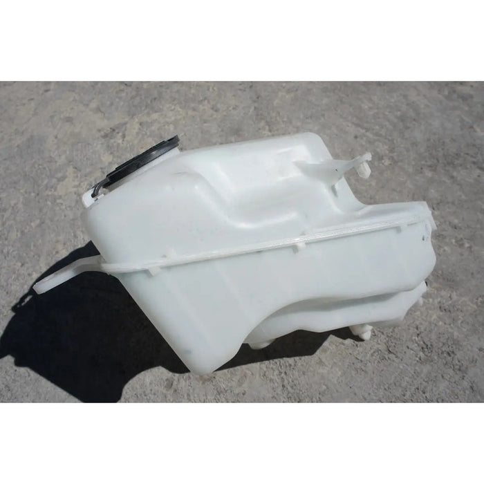 Deposito Limpia Parabrisas Para Toyota Prius 2004, 2005, 2006, 2007, 2008, 2009 - Original, Bote Limpia Brisas