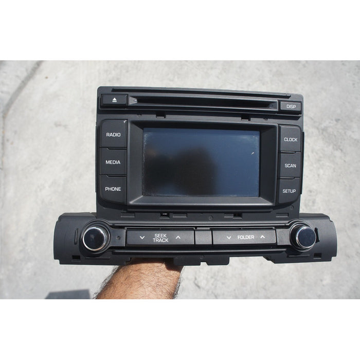Autoestereo Radio Con Cd Hyundai Elantra 2017, 2018, 2019