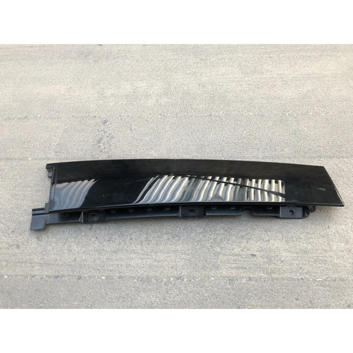 Moldura De Marco Puerta Hacia Adelante Ford Focus 2012-2018 Negro