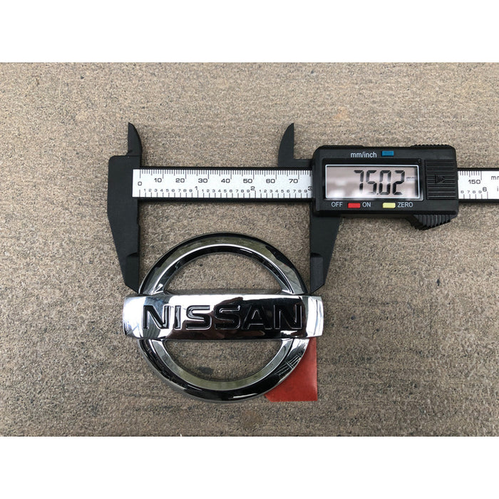 Emblema Delantero Nissan Tsuru 2005 Al 2017