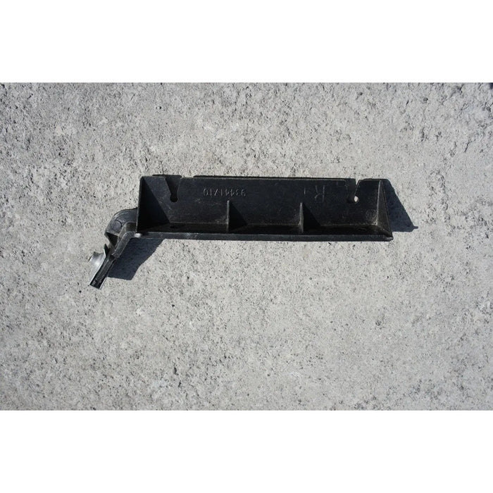 Guia Defensa Delantera Derecha Para Chevy C2 2004, 2005, 2006, 2007, 2008