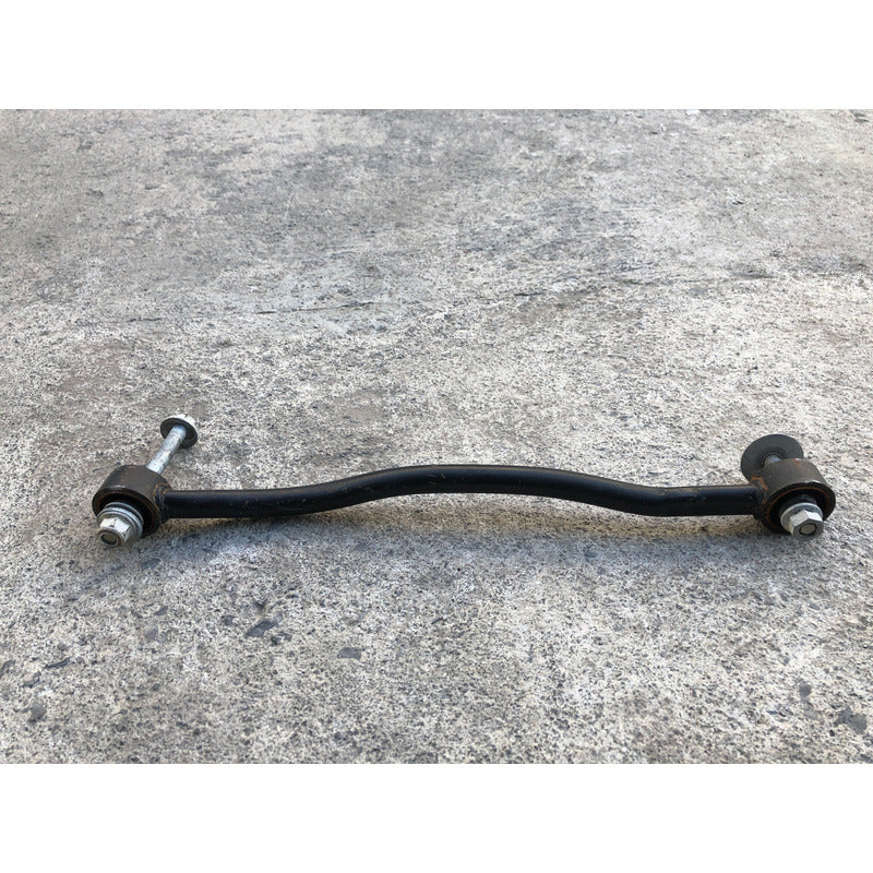 Tirante Trasero Derecho Para Challenger Dodge 2011, 2012, 2013, 2014, 2015, 2016, 2017, 2018, 2019, 2020, 2021 Motor 3.6