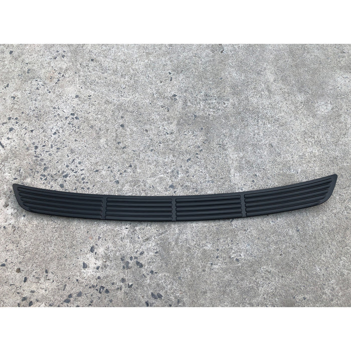 Moldura Facia Trasera Dodge Caravan 2001 Al 2007