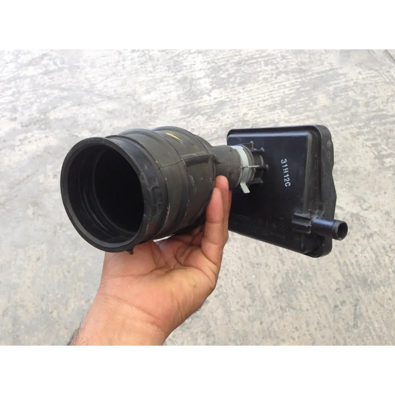 Manguera De Porta Filtro Para Nissan Altima 2013, 2014, 2015, 2016, 2017, 2018 -- Motor 2.5 Litros - Original