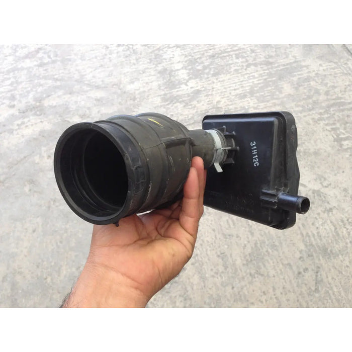 Manguera De Porta Filtro Para Nissan Altima 2013, 2014, 2015, 2016, 2017, 2018 -- Motor 2.5 Litros - Original