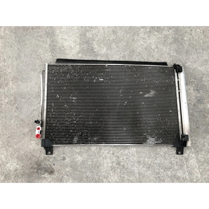 Condensador Original Para Infiniti Q50 2014 2015 2016 2017 2018 Motor 3.7