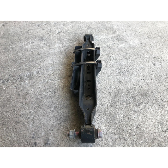 Tirante Trasero Izquierdo Para Nissan Rogue 2015, 2016, 2017, 2018, 2019 Motor 2.5