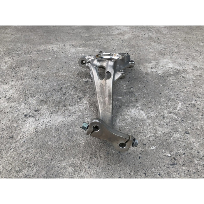 Mango Delantero Derecho Para Audi A4 2017, 2018, 2019, 2020, 2021, 2022, 2023, 2024 - Motor 2.0 Litros, 4 Cilindros - Original