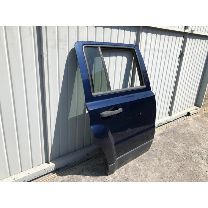 Puerta Trasera Derecha Original Jeep Patriot 2007 2008 2009 2010 2011 2012 2013 2014 2015 2016 2017 Manual Trasera Derecho Azul