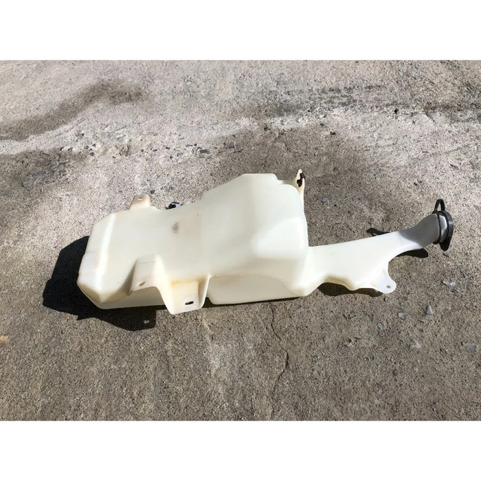 Deposito Limpia Parabrisas Para Gmc Yukon 2007, 2008, 2009, 2010, 2011, 2012, 2013, 2014 (motor 5.3)