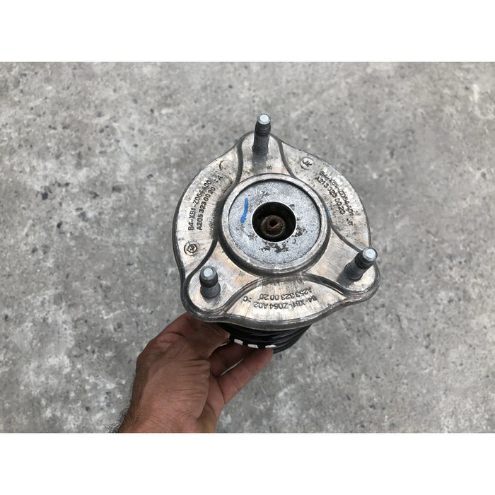 Amortiguador Delantero Izquierdo Original Para Mercedes Benz C300 2015, 2016, 2017, 2018, 2019, 2020, 2021, 2022 - Original