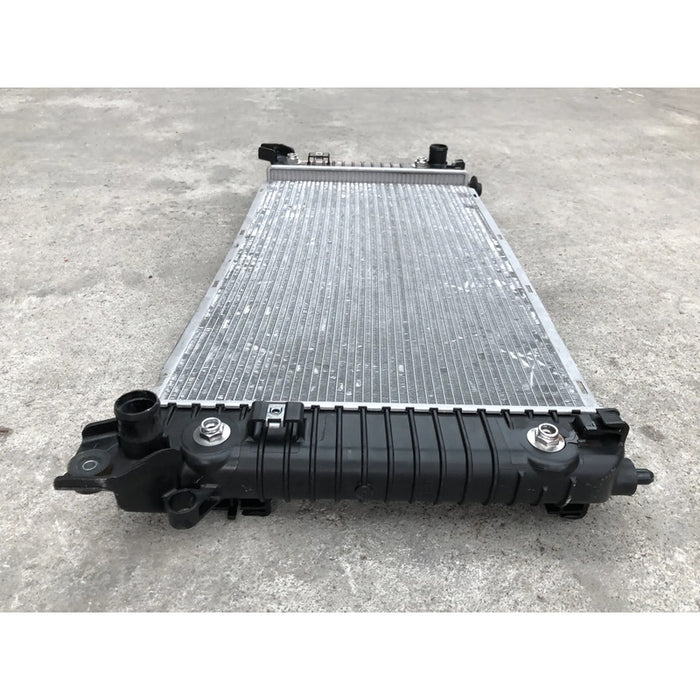 Radiador Original Para Yukon 2015, 2016, 2017, 2018 Motor 6.2