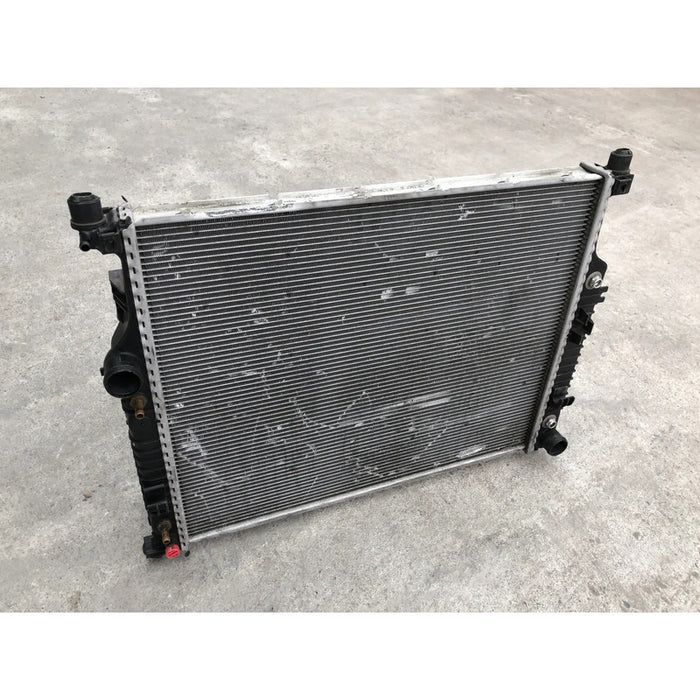Radiador Original Para Gl450 2007 Al 2012 Motor 4.6