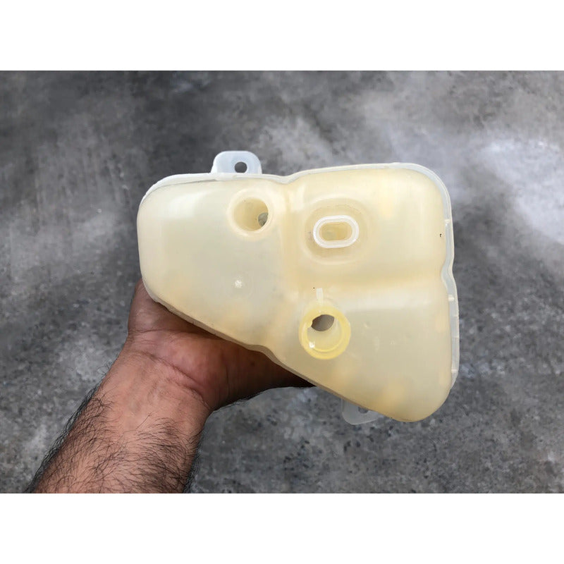 Deposito De Anticongelante Para Chevrolet Malibu 2008, 2009, 2010, 2011, 2012 Motor 2.4 (original)