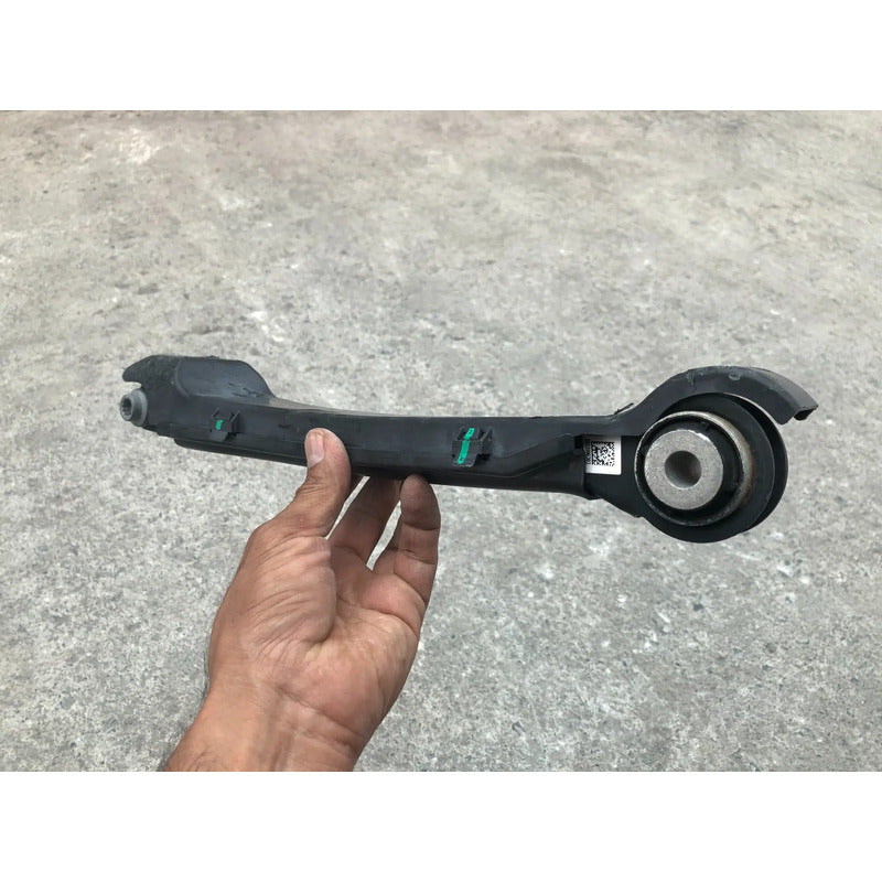 Tirante Trasero Derecho Inferior Original Para Mercedes Benz C300 2015, 2016, 2017, 2018, 2019, 2020, 2021, 2022, 2023, 2024, 2025 (motor 2.0 Litros)