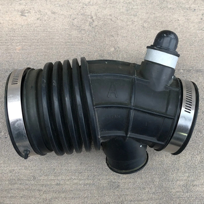 Manguera De Porta Filtro - Para Nissan Rogue 2014, 2015, 2016, 2017, 2018 - Motor 2.5 Litros - Oem Original