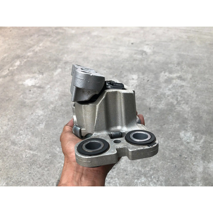 Soporte Transmision Izquierdo Discovery 2015, 2016, 2017, 2018, 2019 (para Motor 2.0 Litros) Original