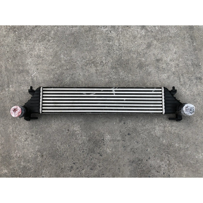 Radiador De Intercooler Para Fiat 500 2014, 2015, 2016, 2017 Motor 1.4, 4 Cilindros - Original