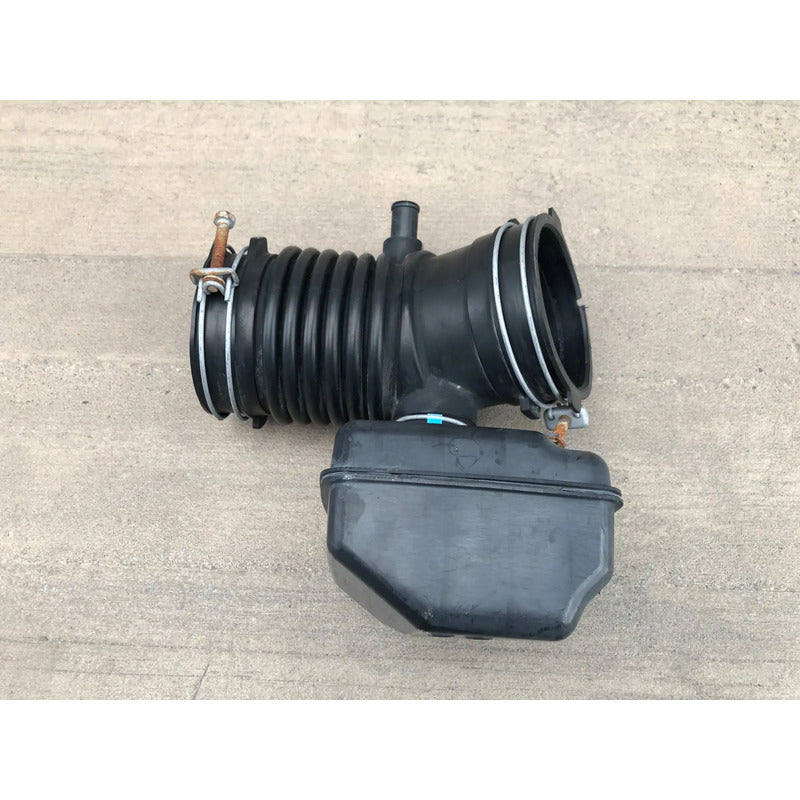 Manguera De Porta Filtro De Aire Para Toyota Camry 2012, 2013, 2014, 2015, 2016, 2017 - Motor L4, 2.5 Litros - Original