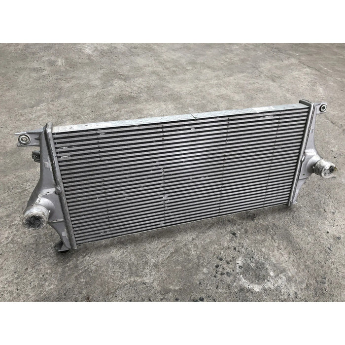 Radiador De Intercooler Para Nissan Titan Xd 2016, 2017, 2018, 2019 - Motor 5.0, Original