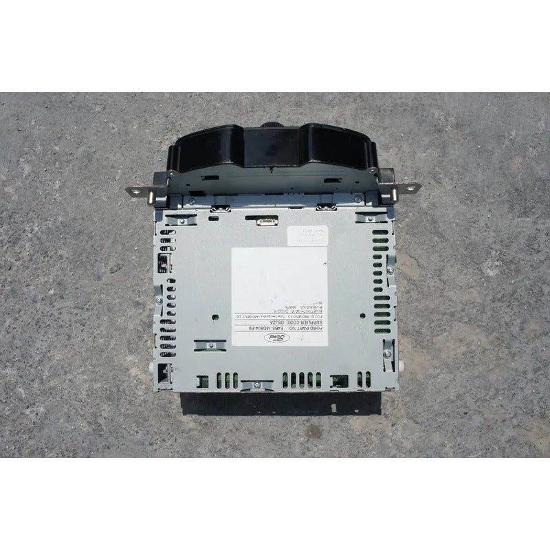 Autoestereo Radio Con Cd Bluetooth Para Ford Figo 2016