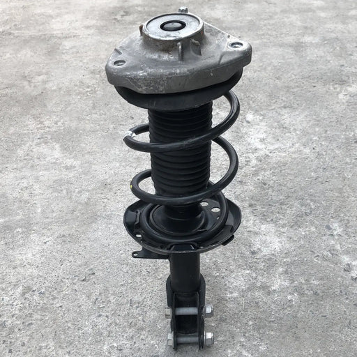 Amortiguador Delantero Izquierdo Para Mercedes Benz C250 2011, 2012, 2013, 2014, 2015 (motor 2.0 Litros) Original
