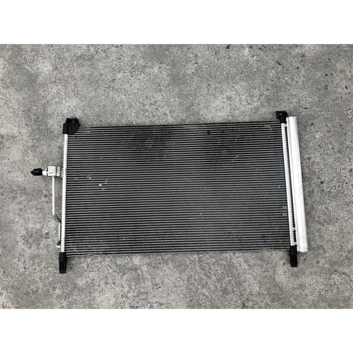 Condensador Original Para Nissan Murano 2015, 2016, 2017, 2018, 2019, 2020, 2021, 2022, 2023, 2024 Motor 3.5 Litros, V6