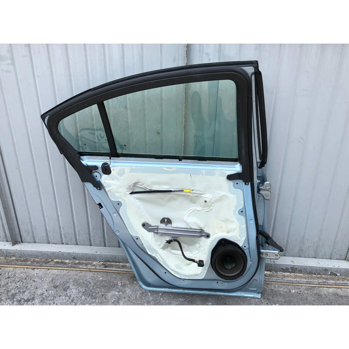 Puerta Trasera Izquierda Para Chevrolet Cruze 2011, 2012, 2013, 2014, 2015 Trasera Izquierdo Celeste