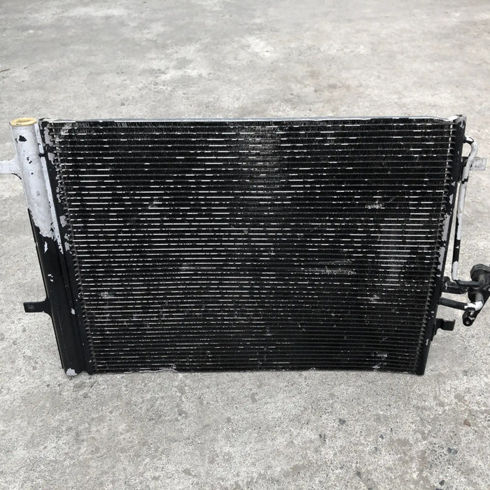 Condensador Para Land Rover Discovery Sport 2015, 2016, 2017 - Motor 2.0 Litros, 4 Cilindros - Original