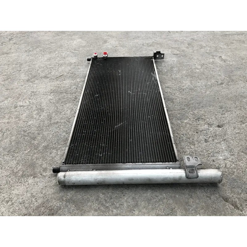 Condensador Para Toyota Prius 2010, 2011, 2012, 2013, 2014, 2015 - Motor 1.8 Litros, 4 Cilindros - Original