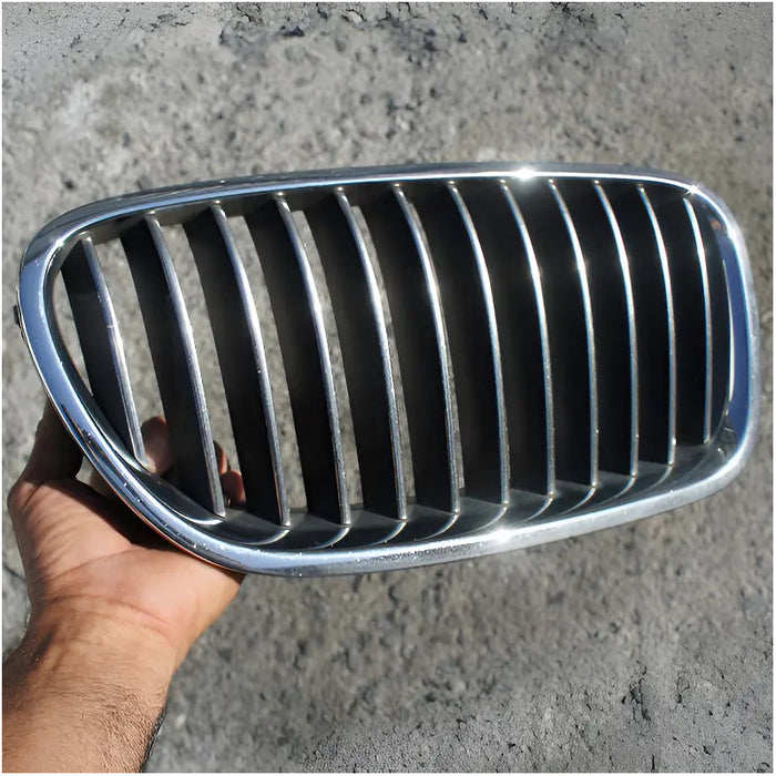 Parrilla Superior Derecha Bmw 528 2011, 2012, 2013 2014 2015 Brillante