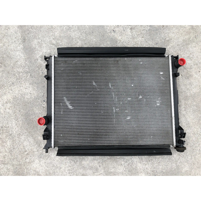 Radiador Original Para Dodge Challenger 2009, 2010, 2011, 2012, 2013, 2014 Motor 5.7
