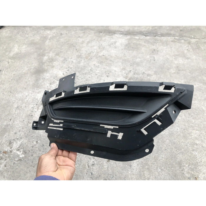Parrilla Inferior Derecha Para Ford Focus 2015, 2016, 2017, 2018 Mate