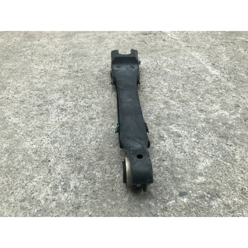 Tirante Trasero Derecho Inferior Original Para Mercedes Benz C300 2015, 2016, 2017, 2018, 2019, 2020, 2021, 2022, 2023, 2024, 2025 (motor 2.0 Litros)