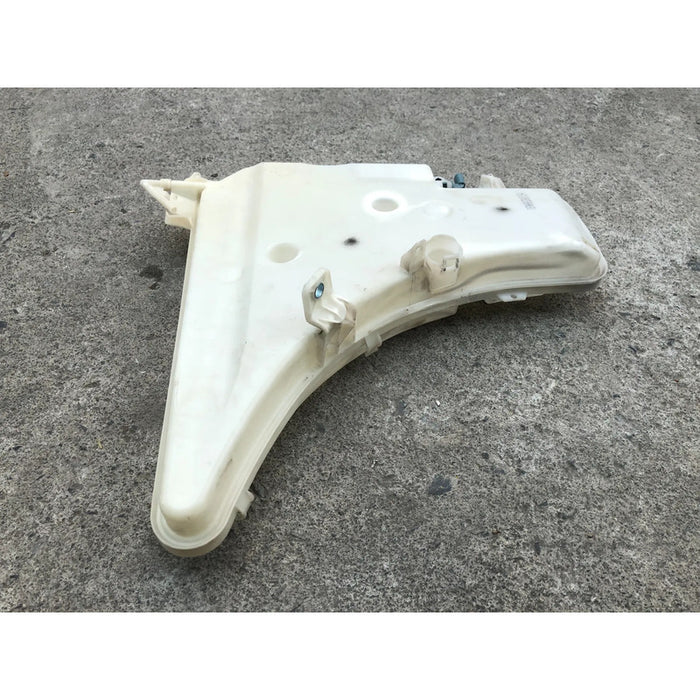 Deposito Limpia Parabrisas Para Bmw 328 Coupe 2006, 2007, 2008, 2009, 2010, 2011, 2012, 2013 Motor 3.0