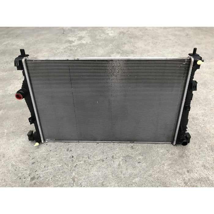 Radiador Original Para Jeep Cherokee 2014, 2015, 2016, 2017, 2018 Motor 2.4