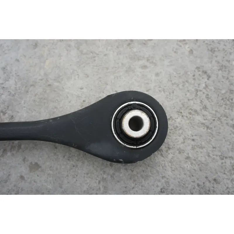 Tirante Derecho Trasero Audi A3 2015, 2016, 2017 (para Motor 1.8 Turbo) Hacia Adelante, Original