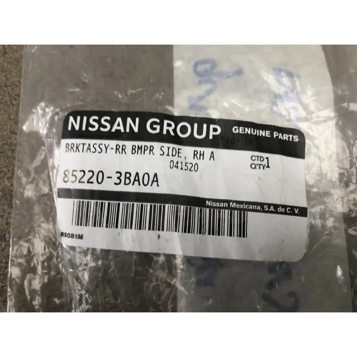 Guia De Defensa Trasera Derecha Para Nissan Versa 2012, 2013, 2014, 2015, 2016, 2017, 2018, 2019