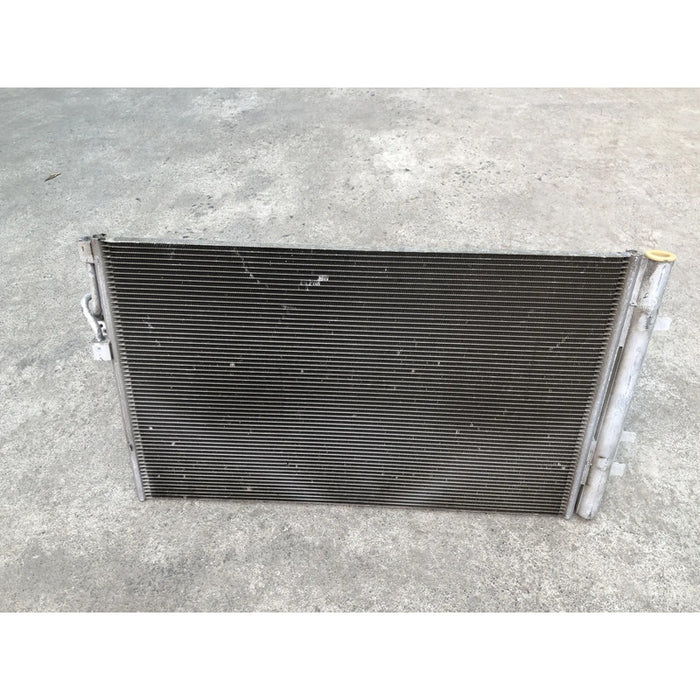 Condensador Original Para Bmw X3 2011, 2012, 2013, 2014, 2015, 2016, 2017, 2018 Motor 2.0