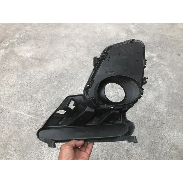 Parrilla Inferior Derecha De Faro Niebla Mazda 3 2010-2013 Negro Mate