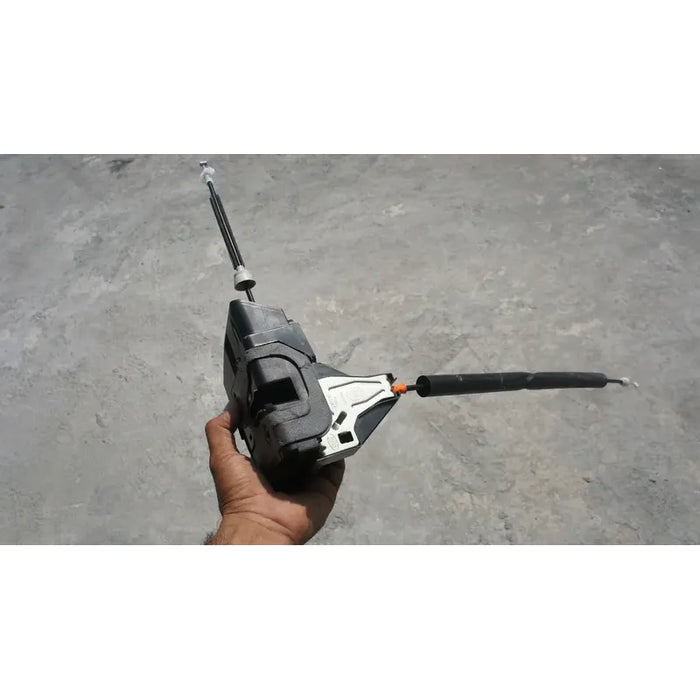 Chapa De Puerta Delantera Izquierda Para Jaguar Xe 2017, 2018, 2019 - Original