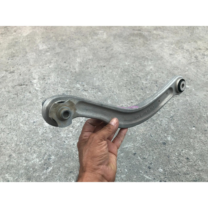 Tirante Trasero Izquierdo Central Para Toyota Camry 2012, 2013, 2014, 2015, 2016, 2017 Motor 2.5, Original