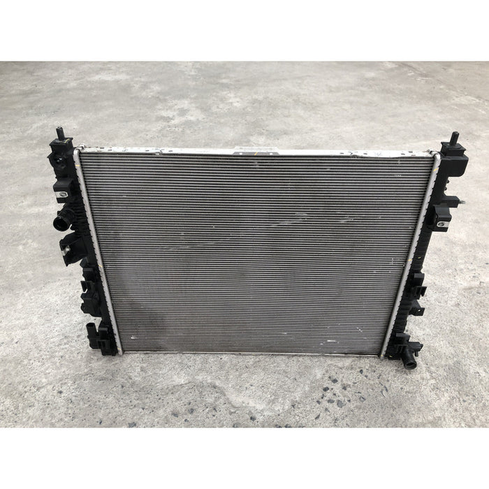 Radiador Original Para Equinox 2018 Al 2021 Motor 2.0