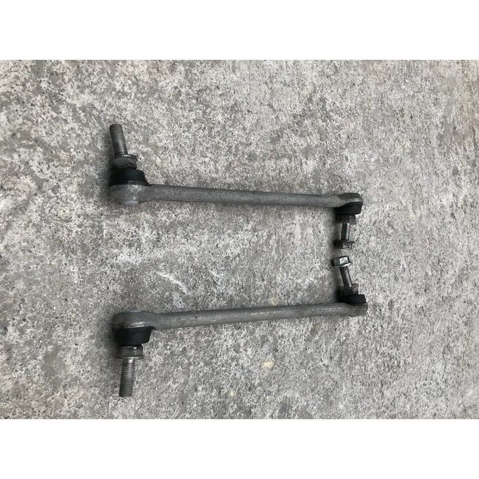 Par De Bieletas Delanteras Para Nissan Versa 2013, 2014, 2015, 2016, 2017, 2018, 2019 - Motor 1.6 Litros, 4 Cilindros - Original